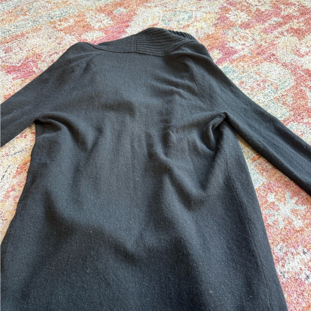 Vince cashmere blend shawl collar cardigan. Size S - Picture 3 of 6